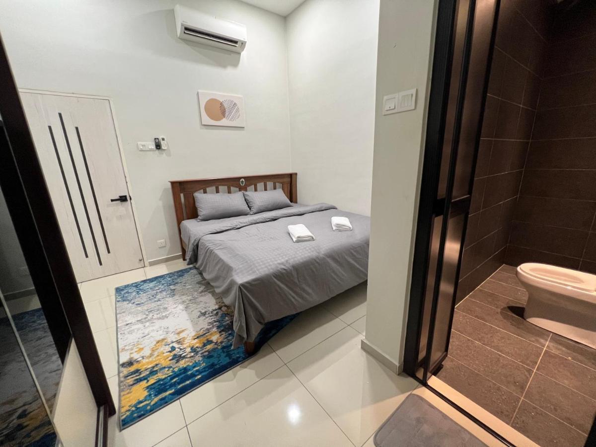 R3Trohouse 3Br 8Pax Ps4,Pool Table,Netflix Villa Kuantan Bagian luar foto